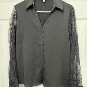Express Blouse with Lace Sleeves